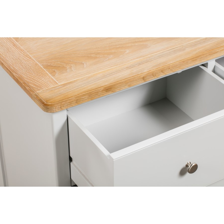 GRADE A2 - Darley Two Tone Chest of Drawers in Solid Oak and Light Grey