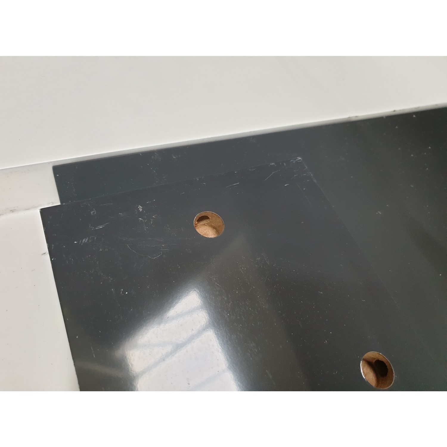 GRADE A2 Large White High Gloss TV Unit with Grey Shelf Harlow