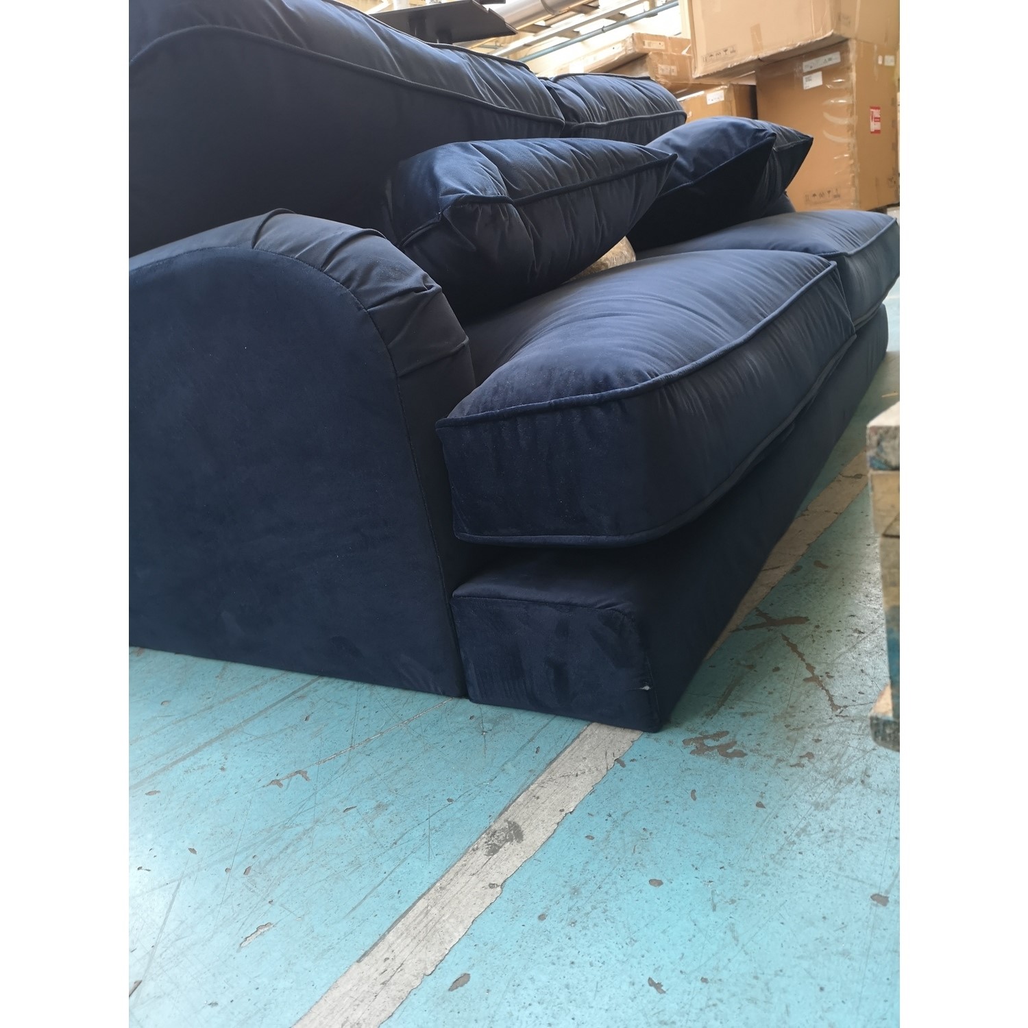 GRADE A2 Payton Navy Blue Velvet 2 Seater Sofa Furniture123