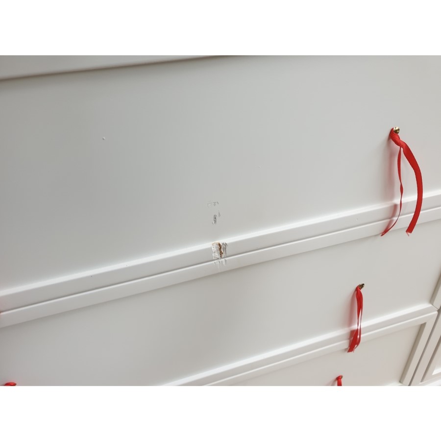 GRADE A2 - Georgia 6 Drawer Wide Chest of Drawers in White