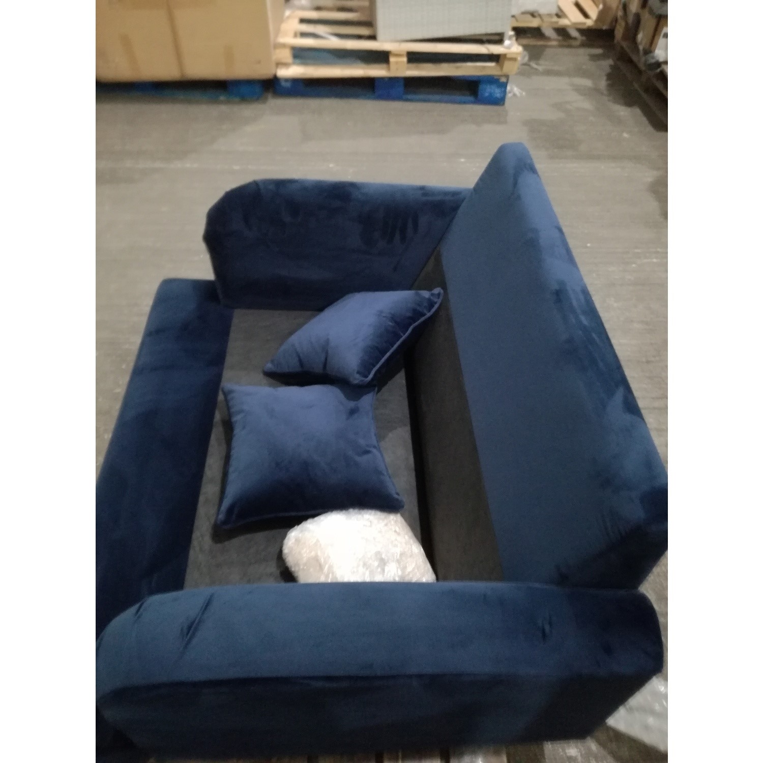 GRADE A2 Navy Blue Velvet Loveseat Payton Furniture123