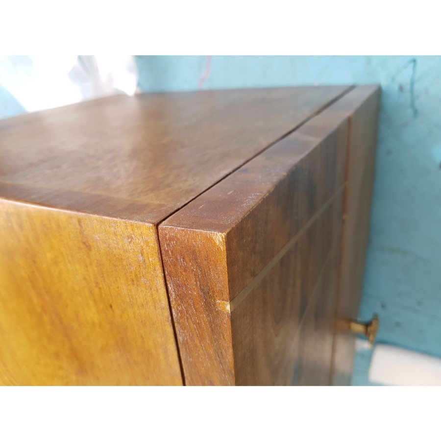 GRADE A2 - Halo 2 Drawer Bedside Table with Brass Inlay in Natural Honey 