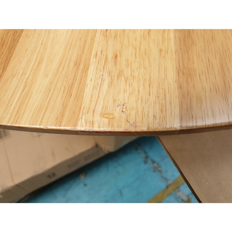 GRADE A2 - Pair of Oak Effect Dining Chairs with Spindle Back - Cami