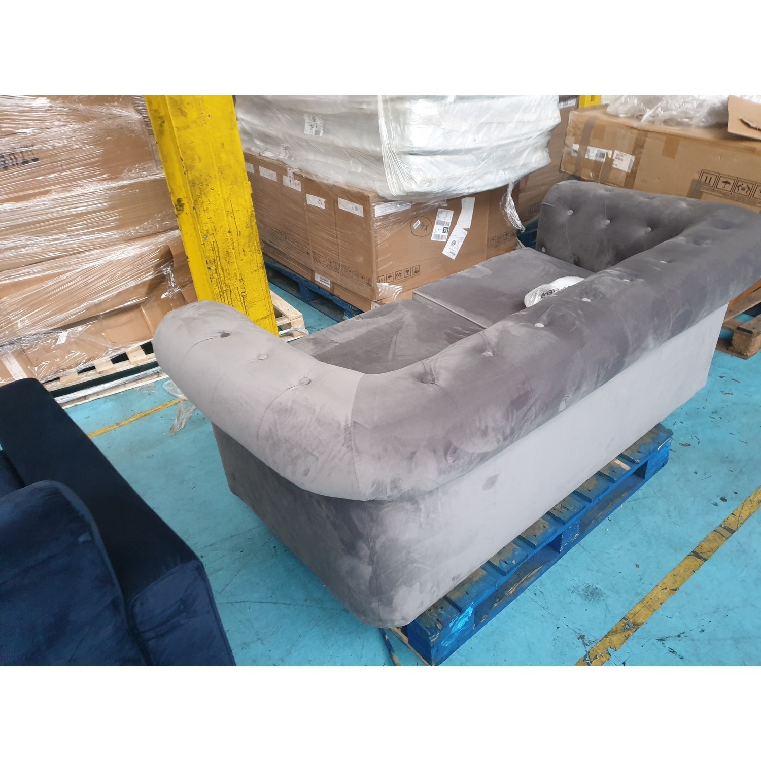 GRADE A2 Grey Velvet Chesterfield Sofa Bed Seats 3 Double Bed