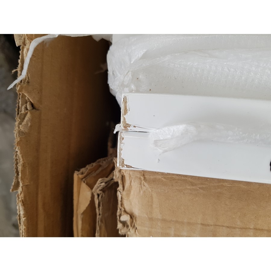 GRADE A2 - Isabella White Gloss 3 Drawer Bedside Table with Gold Trim