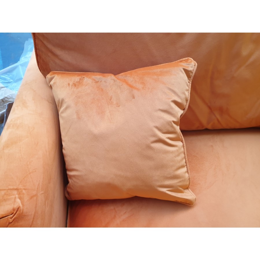 GRADE A2 - Opulence Orange Velvet Loveseat - Payton