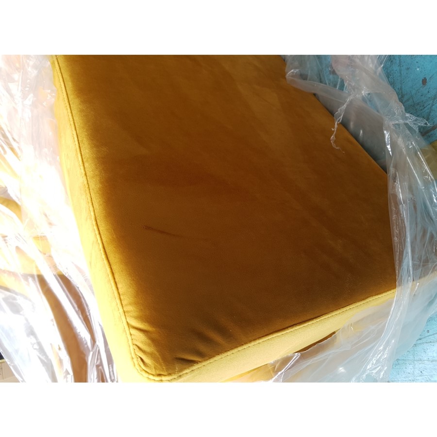 GRADE A2 - Mustard Yellow Velvet Buttoned Armchair - Cole