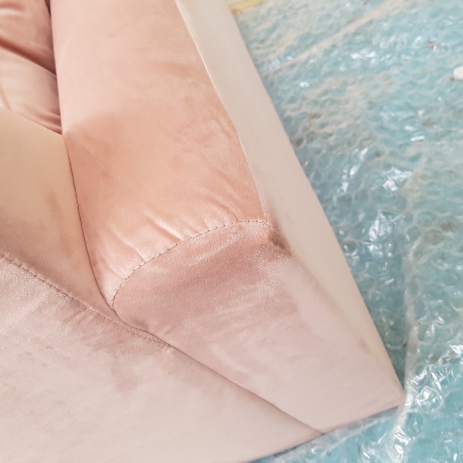 GRADE A2 - Velvet Loveseat in Blush Pink - Payton