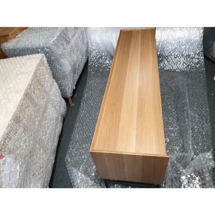 GRADE A2 - Chevron Solid Wood TV Stand with Storage - TV's up to 70" - Telsa