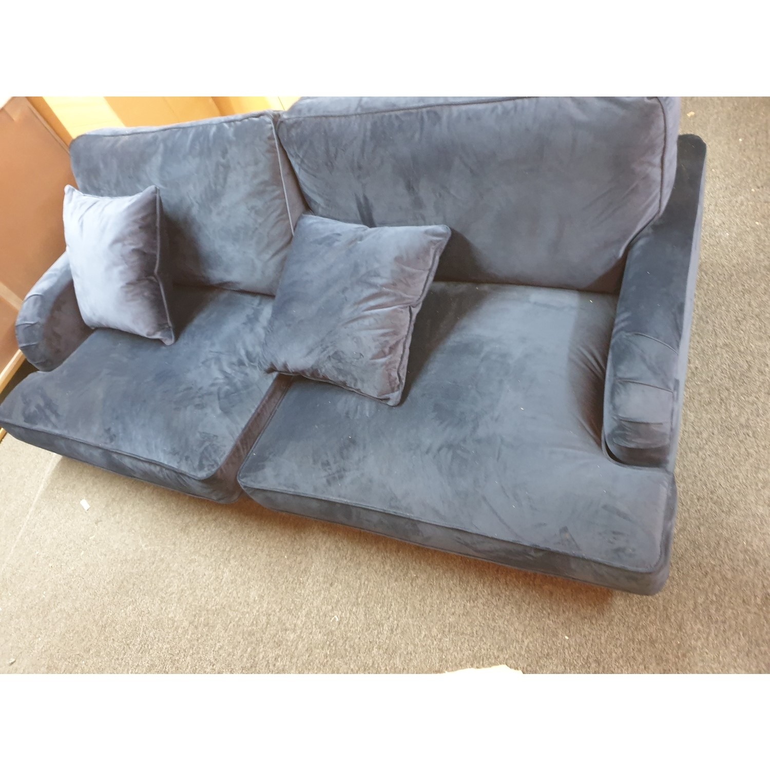 GRADE A2 Dark Navy Blue Velvet 3 Seater Sofa Payton Furniture123