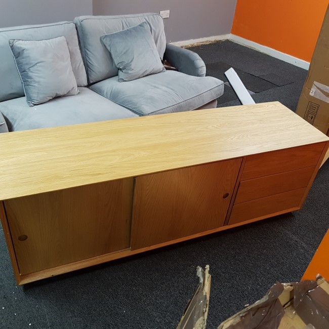 GRADE A2 - Solid Oak Sideboard with Sliding Doors & Drawers - Scandi - Briana