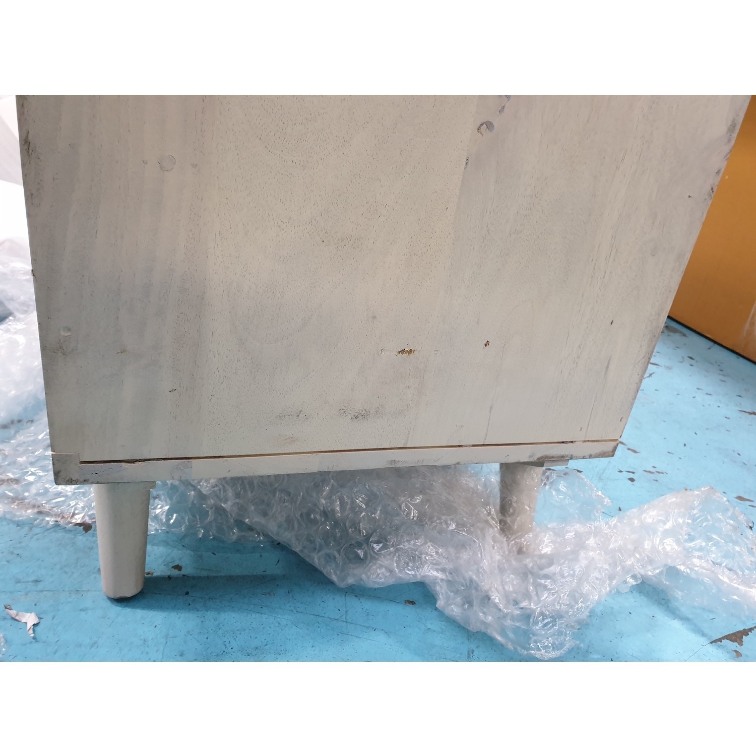 GRADE A2 Beau Solid Wood Wide Chest of Drawers Scandi Style