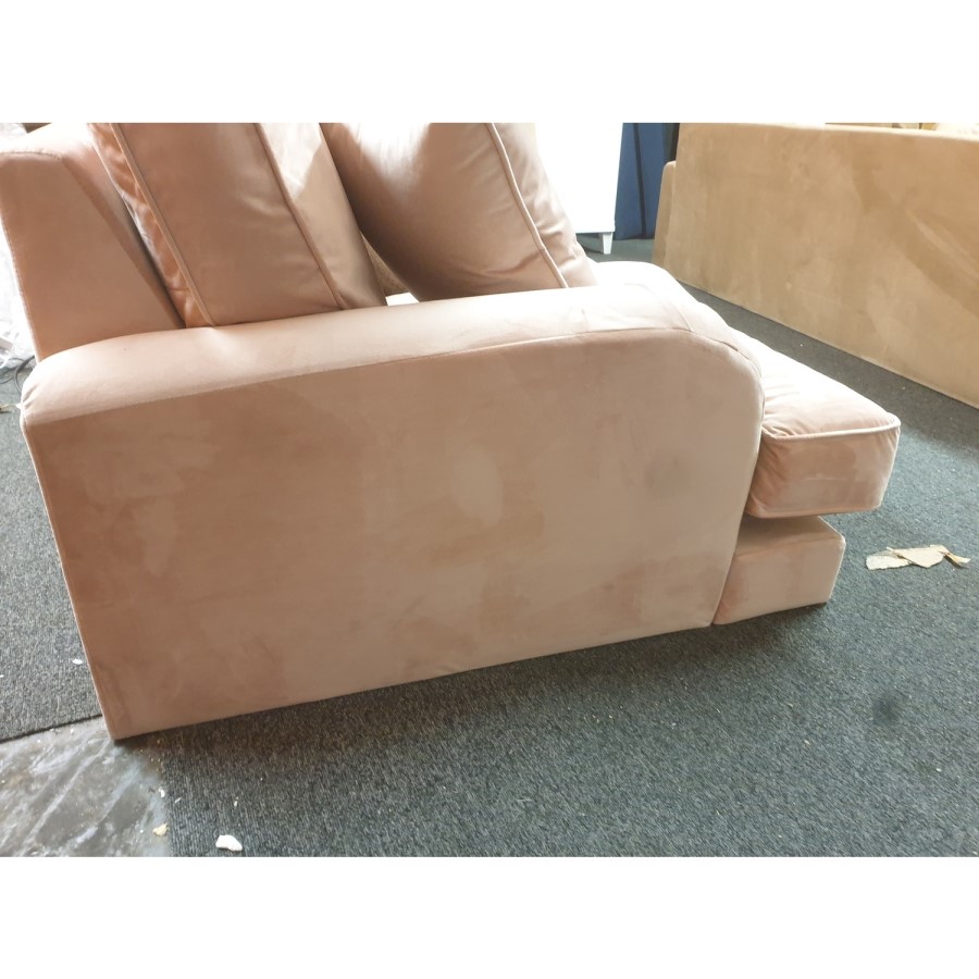 GRADE A2 - Velvet 2 Seater Sofa in Blush Pink - Payton