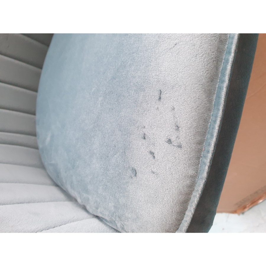 GRADE A2 - Set of 2 Teal Velvet Dining Tub Chairs with Black Legs - Logan