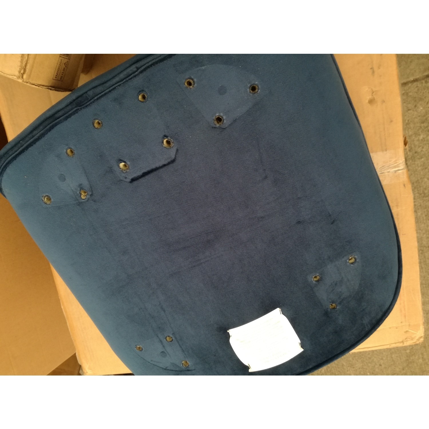 GRADE A2 Set of 2 Navy Blue Velvet Dining Chairs Jenna Furniture123