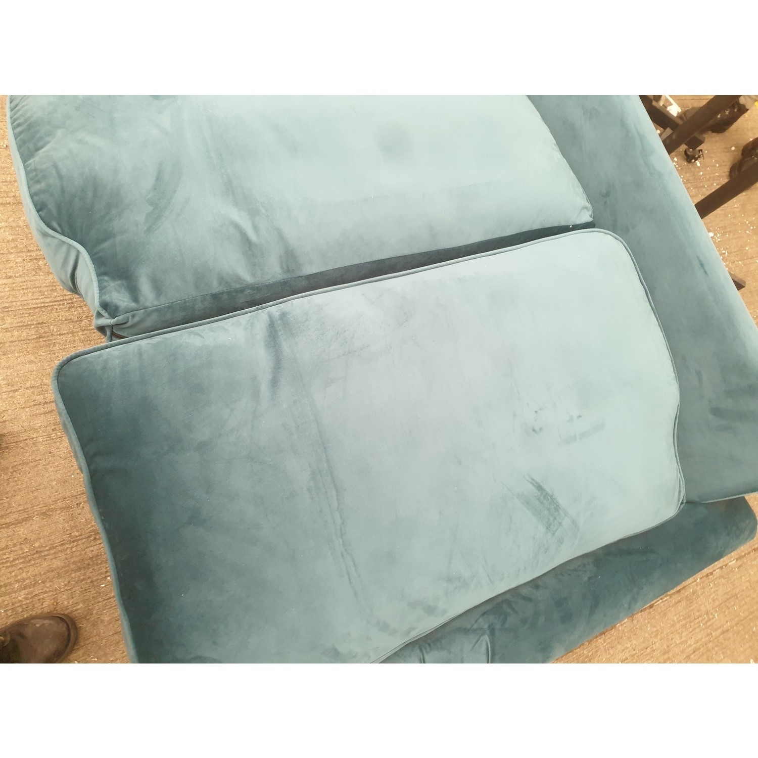 GRADE A2 - Teal Blue Velvet 3 Seater Sofa - Payton - Furniture123