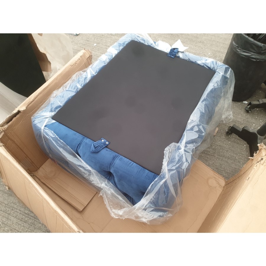 GRADE A2 - Navy Velvet Ottoman Coffee Table with Glass Top - Clio