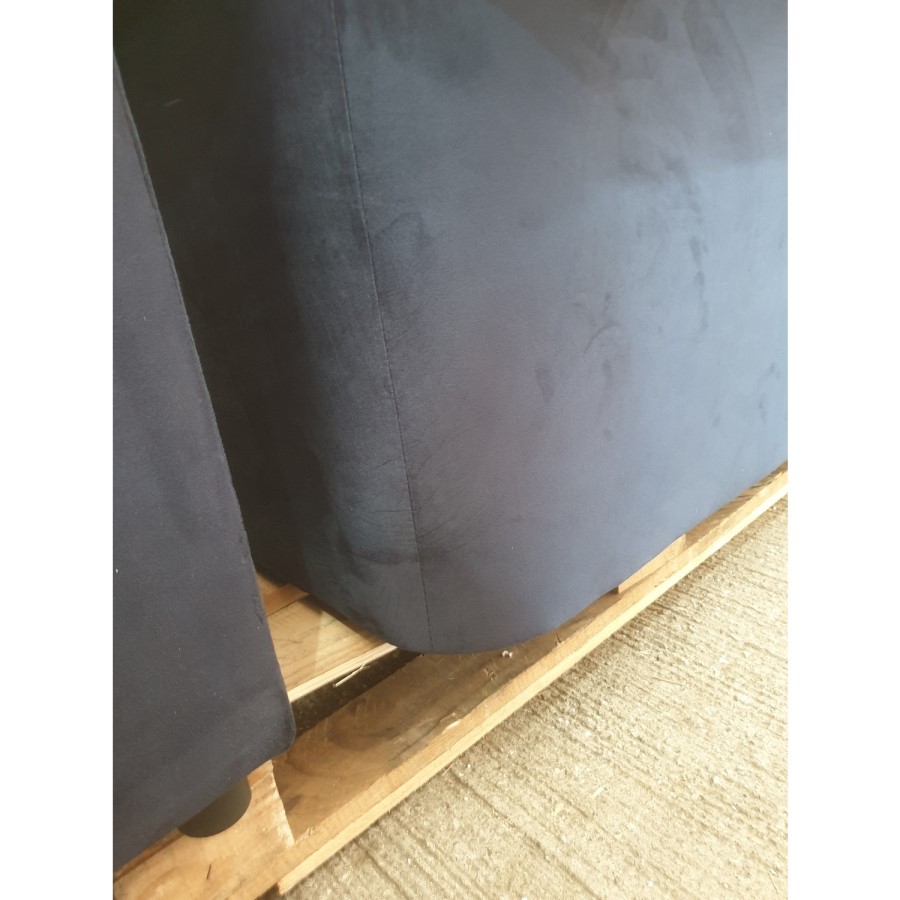 GRADE A2 - Navy Blue Velvet Chesterfield Sofa Bed - Seats 3 - Double Bed - Bronte