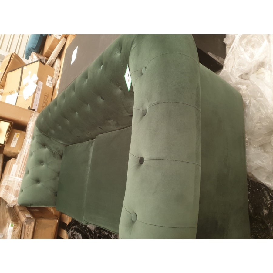 GRADE A3 - Pull-Out Chesterfield Sofa Bed in Green Velvet - Bronte