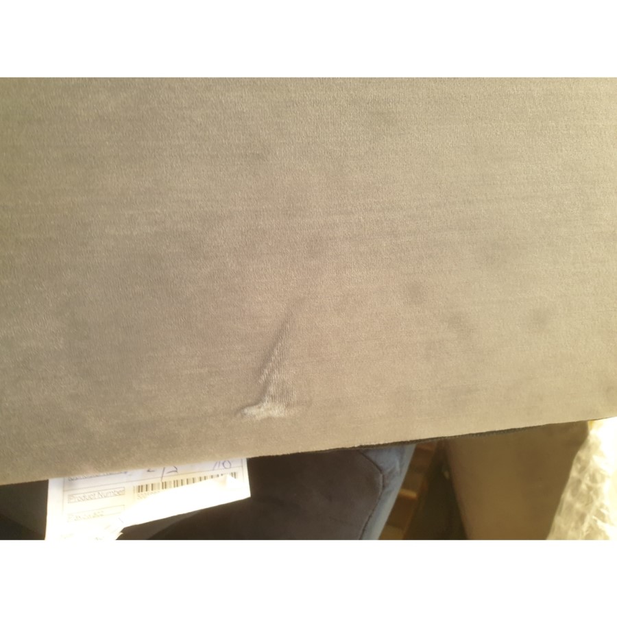 GRADE A2 - Silver Grey Velvet Armchair - Payton