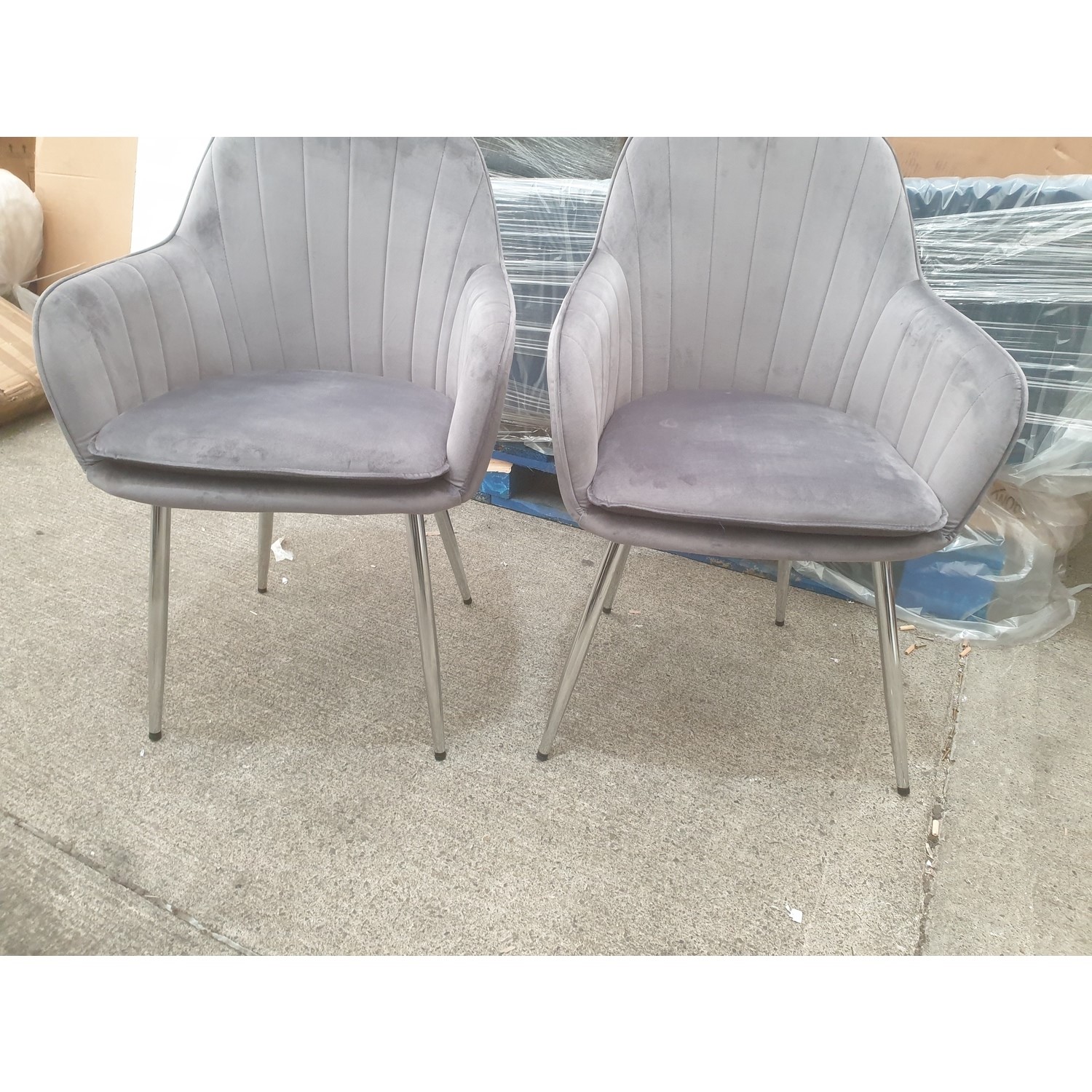 GRADE A2 Set of 2 Grey Velvet Dining Tub Chairs Logan Furniture123
