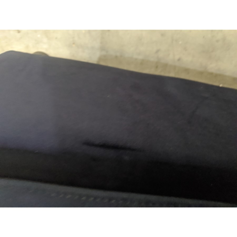 GRADE A2 - 4 Seater Right Hand Facing L Shaped Sofa in Navy Blue - August