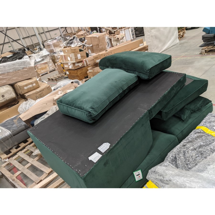 GRADE A2 - 4 Seater Right Hand Facing L Shaped Sofa in Dark Green Velvet - Payton