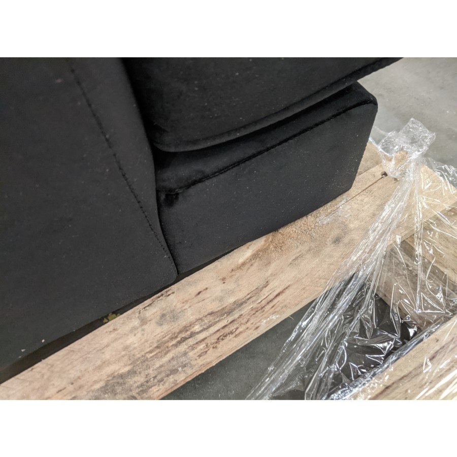 GRADE A2 - Black Velvet Armchair - Payton