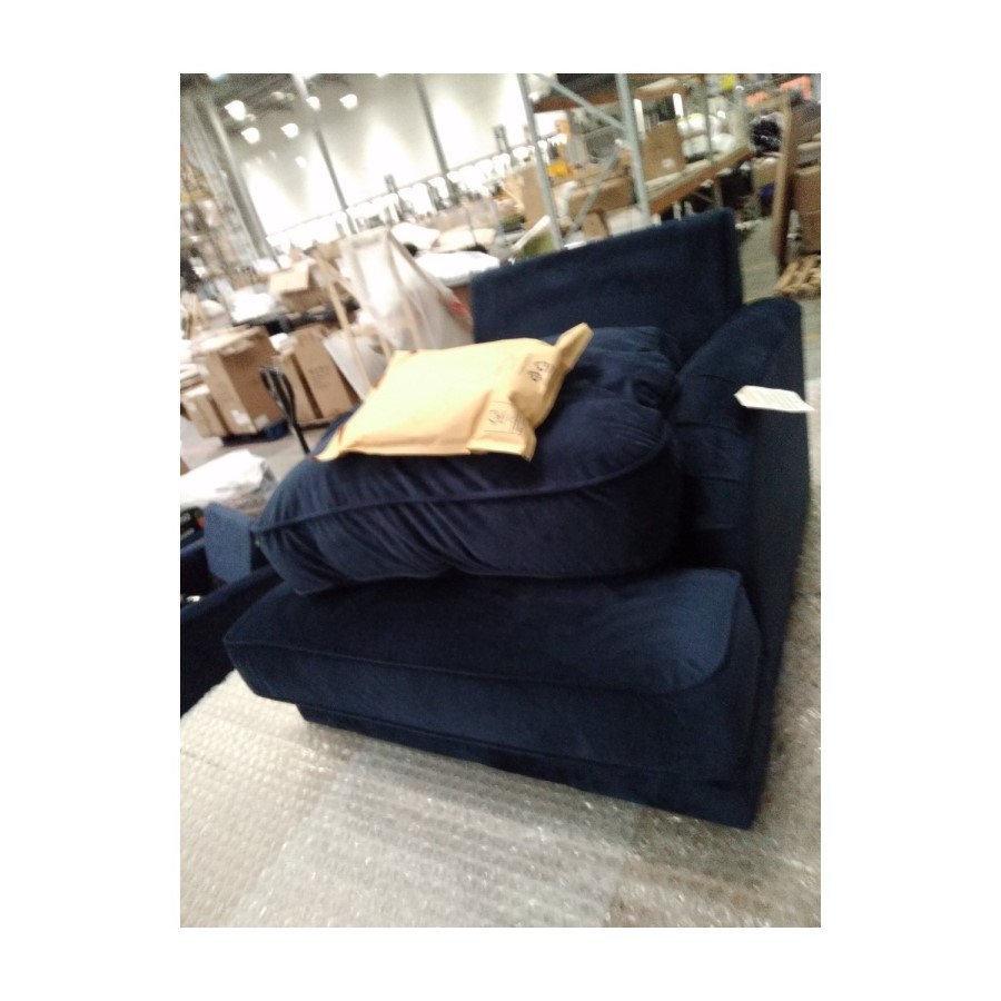 IMPERFECT - Navy Velvet Armchair - Payton