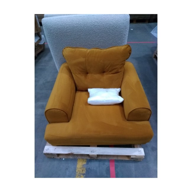 ALMOST PERFECT - Mustard Velvet Armchair - Rosie