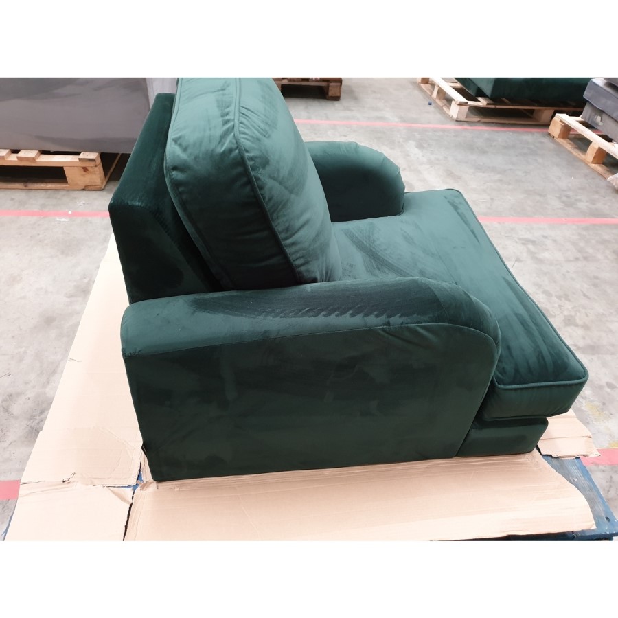 IMPERFECT - Dark Green Velvet Armchair - Payton