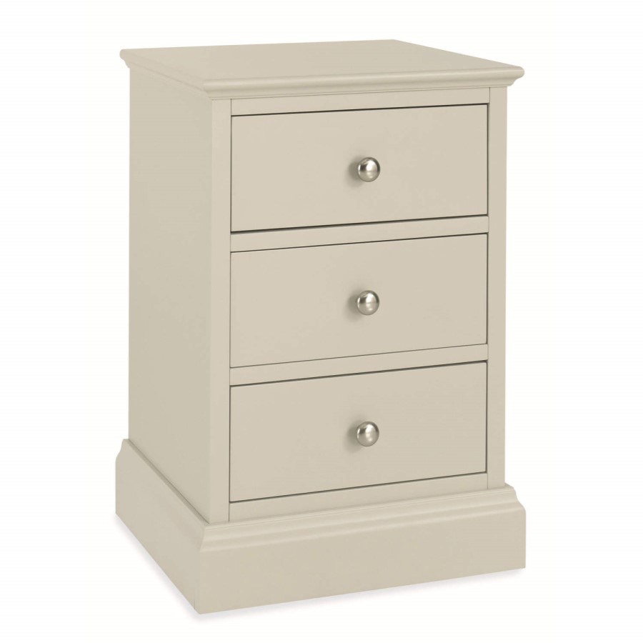 Bentley Designs Ashby 3 Drawer Nightstand In Cotton White 