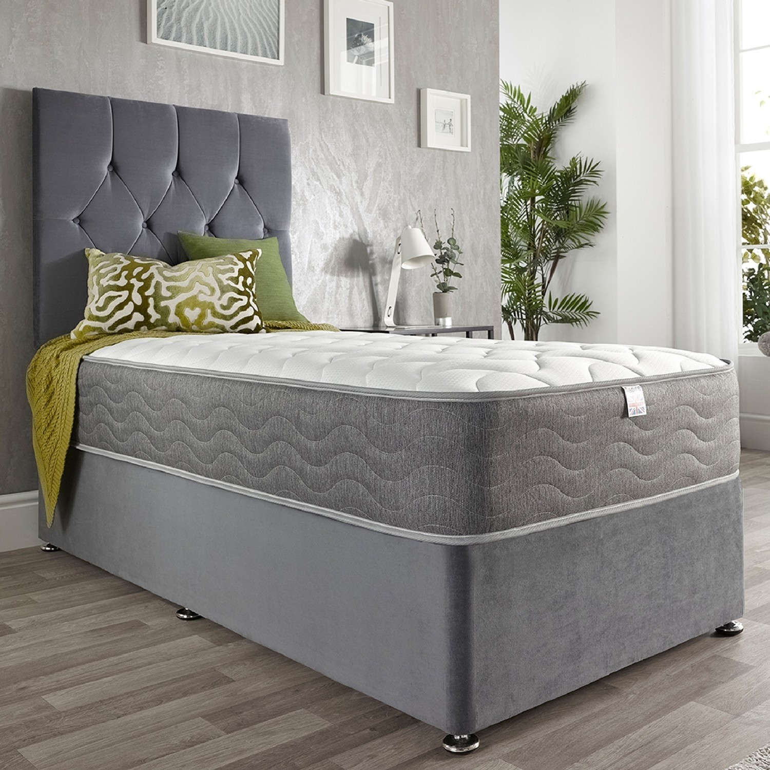 Photo of King size memory foam top and spring hybrid cooling recycled fibre rolled mattress - aspire