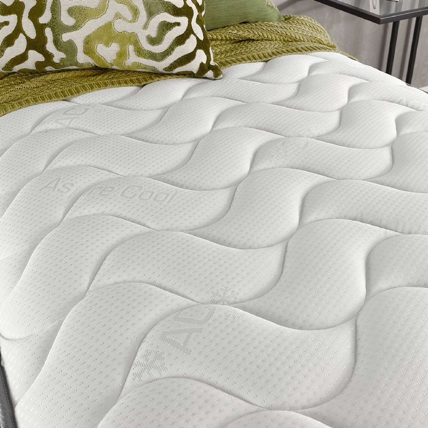 Aspire Cooling Eco Hybrid Memory Foam and Coil Spring Mattress King