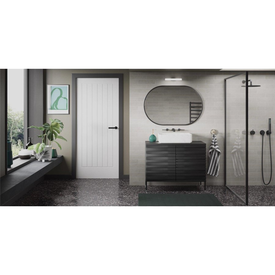 GRADE A1 - Internal White Primed Cottage Door - 2040 x 626 x 40mm - Suffolk - XL Joinery