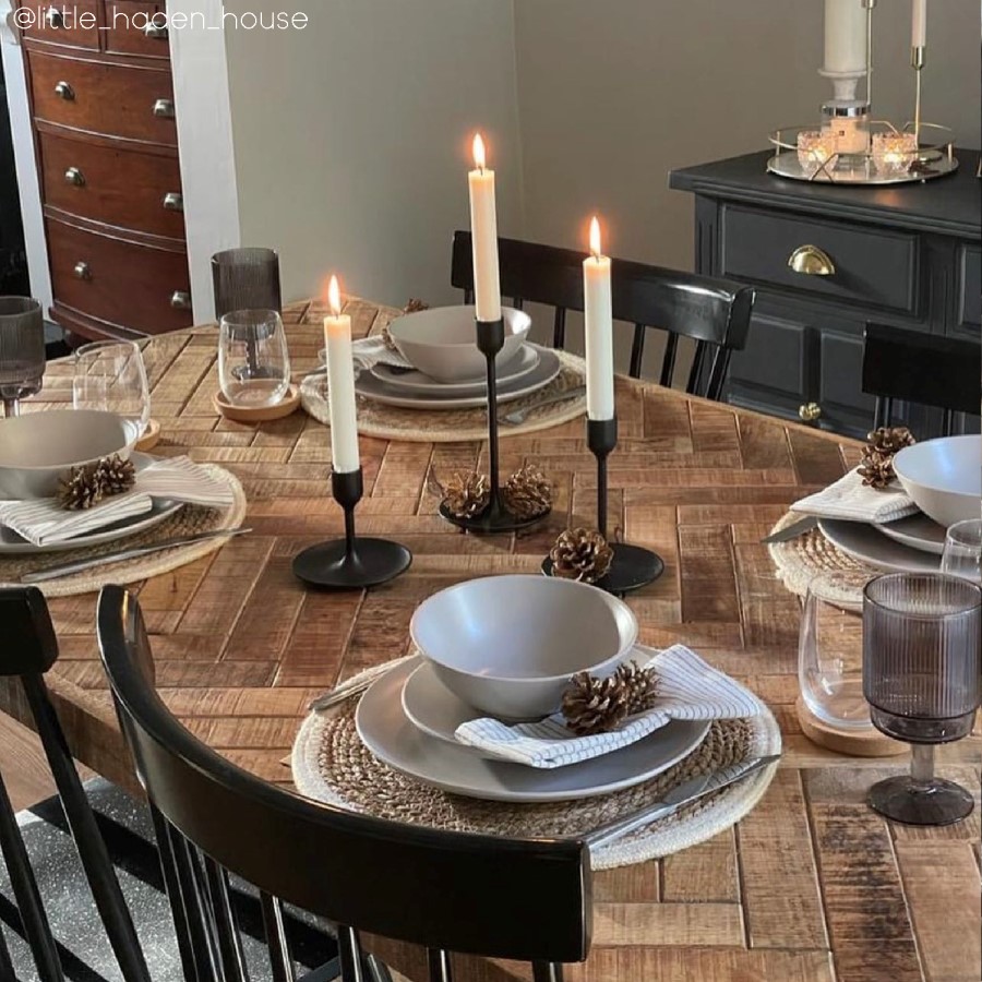 Herringbone Dining Table in Solid Mango Wood - Seats 6 - Arno