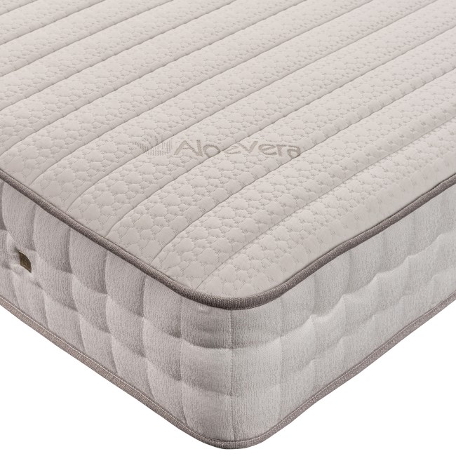 Small Double Aloe Vera Memory Foam Top 2000 Pocket Sprung Hybrid Mattress - Sleepful Wellness