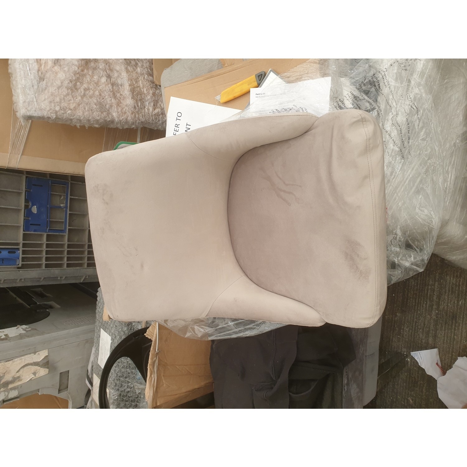 Grade A2 Set of 2 Beige Velvet Bar Stools with Backs Maddy