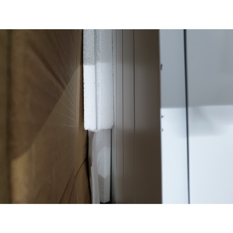 GRADE A2 - 900mm White Freestanding Vanity Unit with Basin - Baxenden