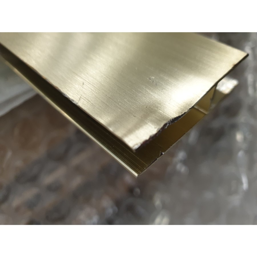 Grade A2 - Brushed Brass 8mm Glass Square Hinged Shower Enclosure 900mm - Pavo