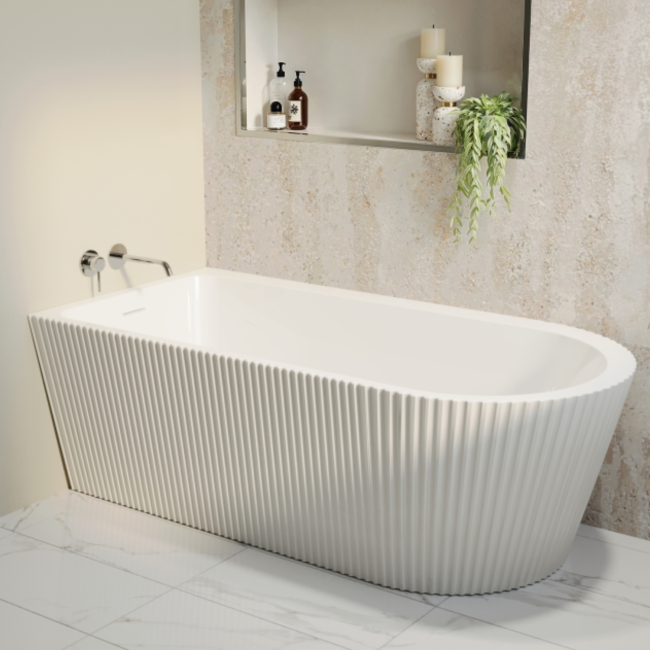 Freestanding Single Ended Left Hand Fluted Corner Bath 1650 x 800mm With Chrome Bath Screen - Amaro