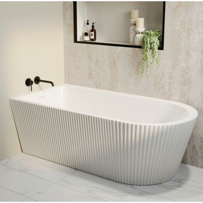 Freestanding Single Ended Left Hand Fluted Corner Bath 1650 x 800mm With Matt Black Bath Screen - Amaro