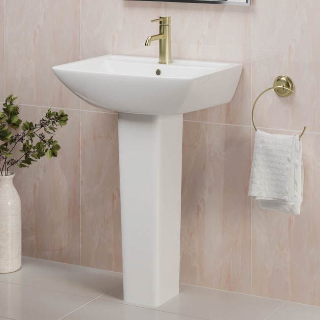 Brass Freestanding Left Hand Shower Bath Suite with Toilet and Basin - Amaro