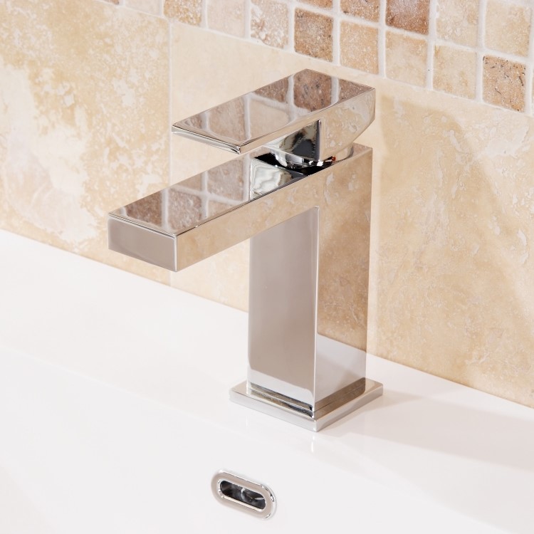 Grade A1 - Chrome Mixer Shower with Bath and Basin Tap Set - Cube