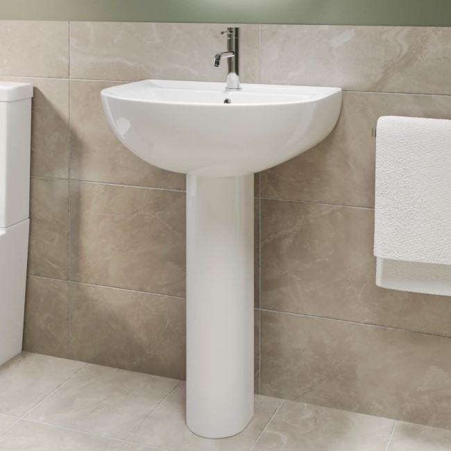 Close Coupled Toilet and Basin Bathroom Suite - Newport