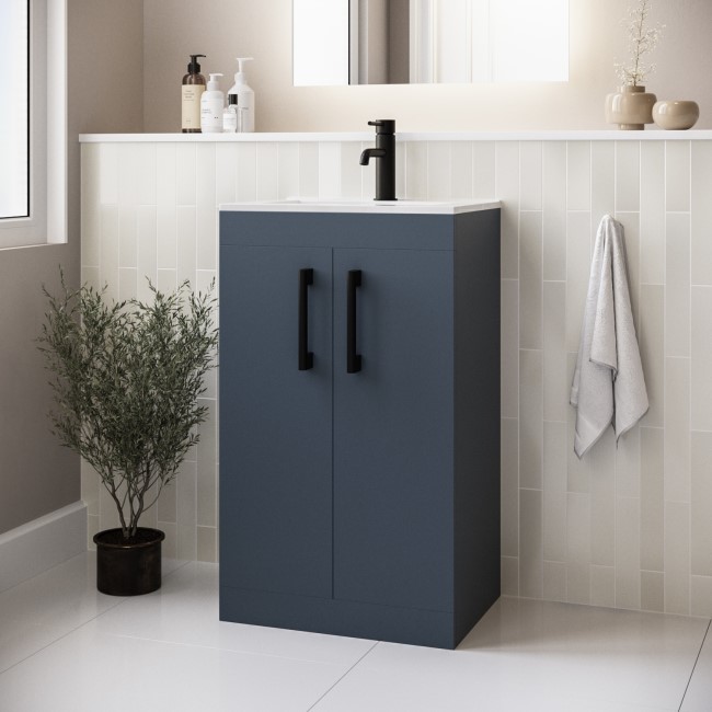 600mm Blue Freestanding Vanity Unit with Basin and Black Handle - Ashford