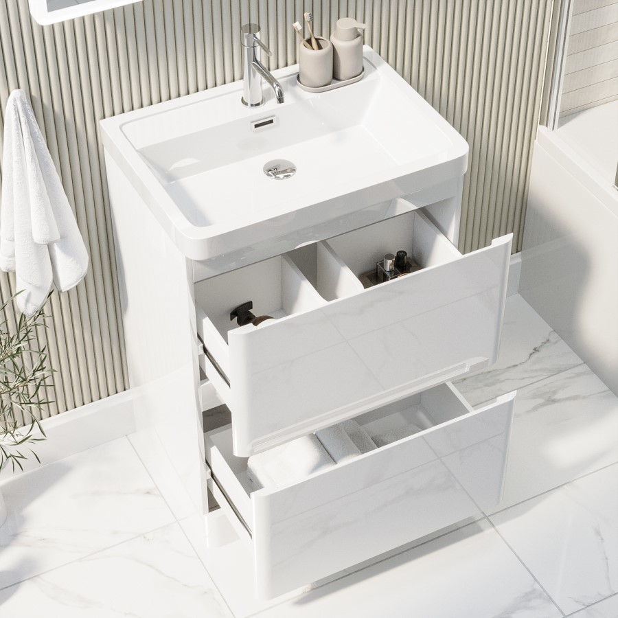 Grade A2 - 600mm White Freestanding Vanity Unit with Basin - Pendle