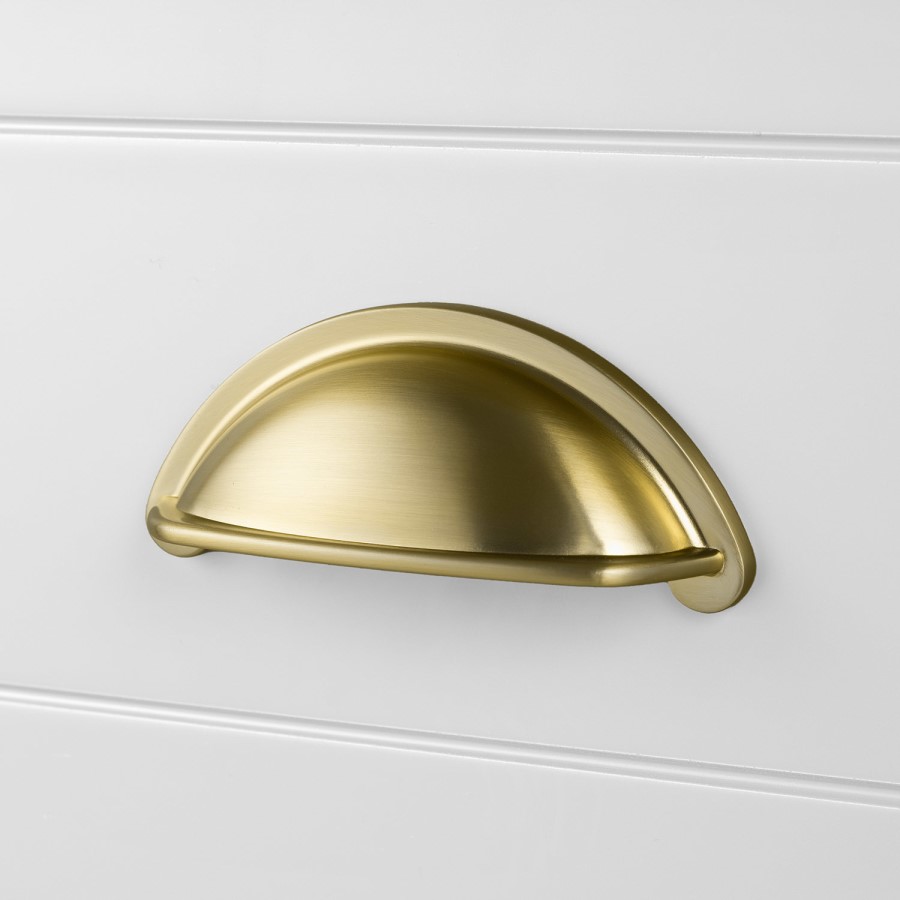 650mm White Traditional Freestanding Vanity Unit with Brass Handles - Kentmere