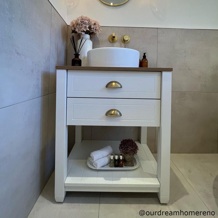 650mm White Traditional Freestanding Vanity Unit with Basin and Chrome Handles - Kentmere