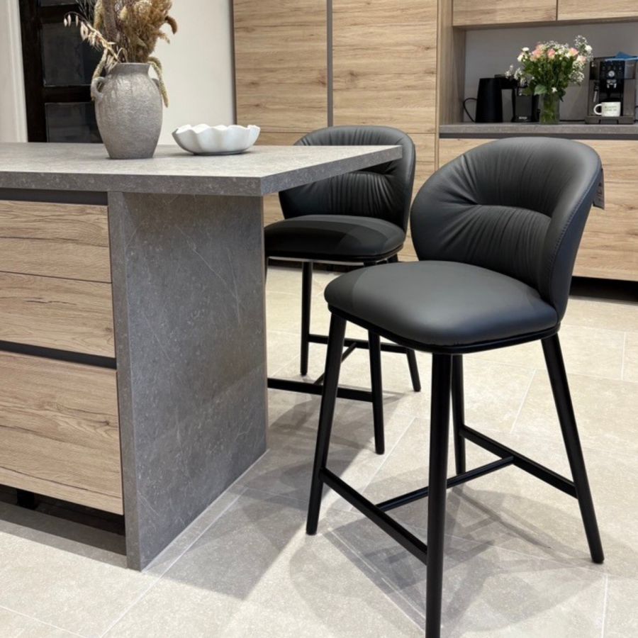 Set of 2 Grey Real Leather Kitchen Stools with Black Legs - Eren